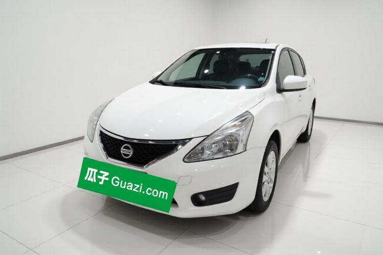 Used Nissan Tiida 2013 1.6L CVT Cool Cafe Edition Guazi used car, China used car export, Used car for sale, Used cars, Cheapest cars for sale