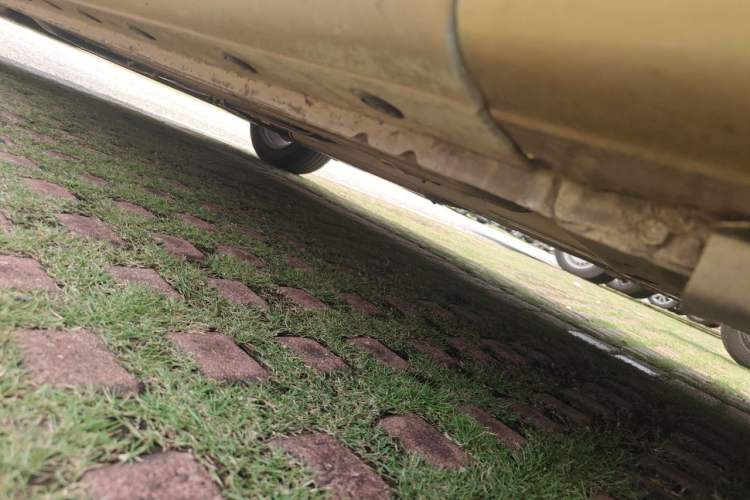 Used Nissan Tiida 2013 1.6L CVT Cool Cafe Edition Chassis Front Right