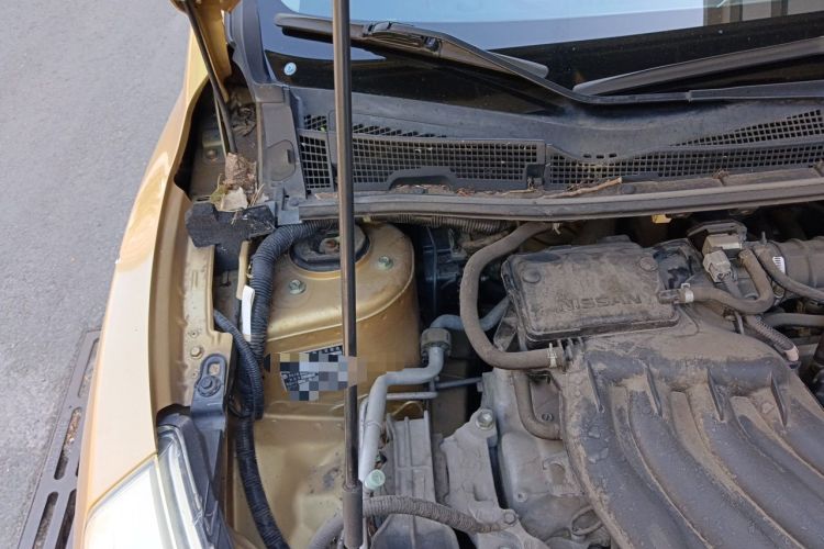 Used Nissan Tiida 2013 1.6L CVT Cool Cafe Edition Engine Bay Right