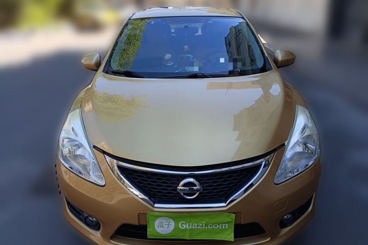 Used Nissan Tiida 2013 1.6L CVT Cool Cafe Edition Front