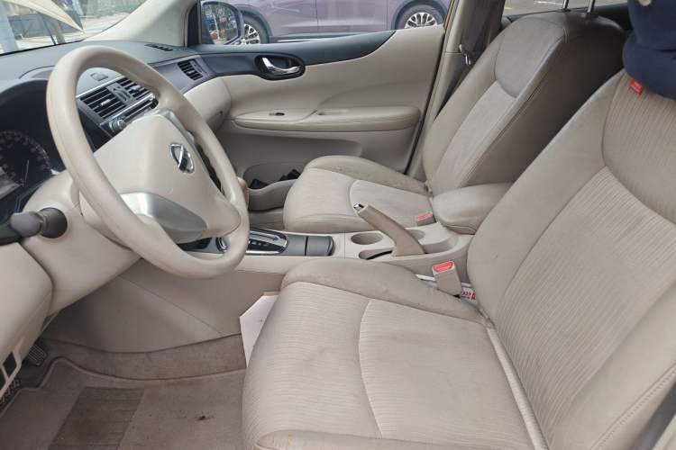 Used Nissan Tiida 2013 1.6L CVT Cool Cafe Edition Left Front Seat