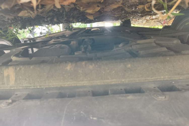 Used Nissan Tiida 2014 1.6L CVT Comfort Model Chassis Front Right