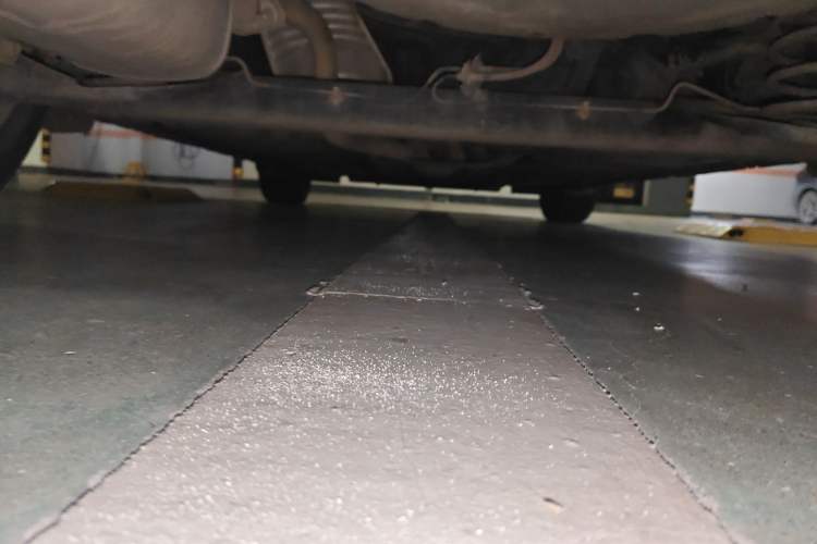 Used Nissan Tiida 2014 1.6L CVT Comfort Model Chassis Rear