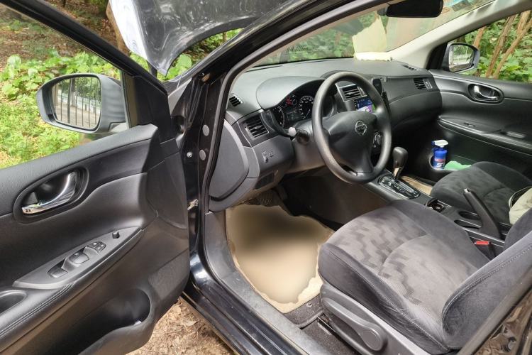Used Nissan Tiida 2014 1.6L CVT Comfort Model Driver Seat