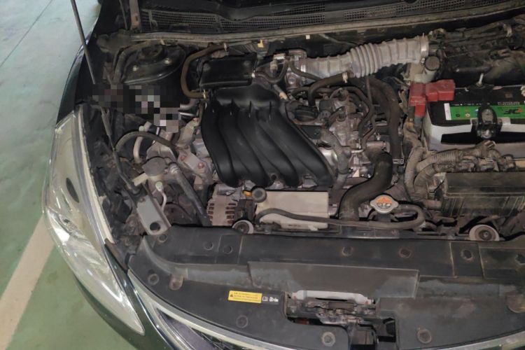 Used Nissan Tiida 2014 1.6L CVT Comfort Model Engine Bay Right