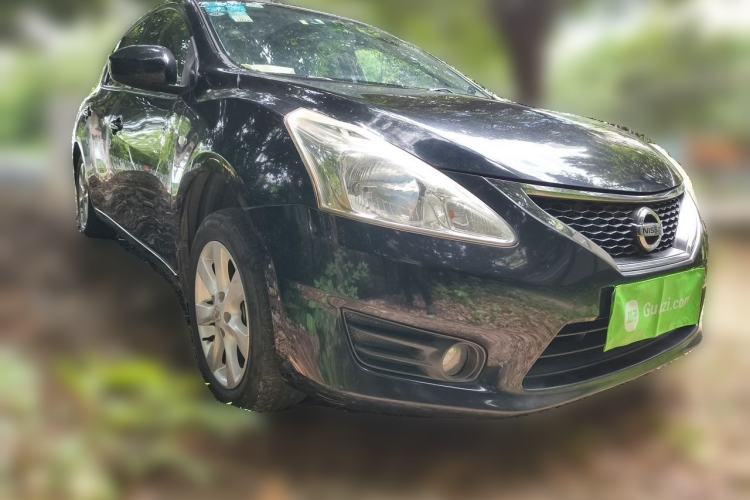 Used Nissan Tiida 2014 1.6L CVT Comfort Model Front Right 45 Deg