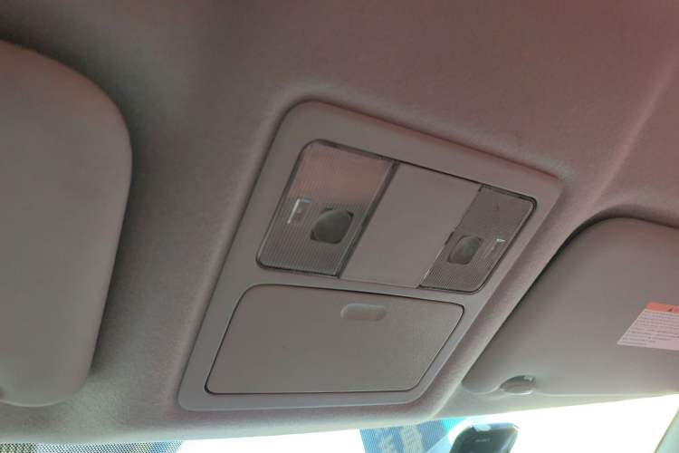 Used Nissan Tiida 2014 1.6L CVT Comfort Model Headliner