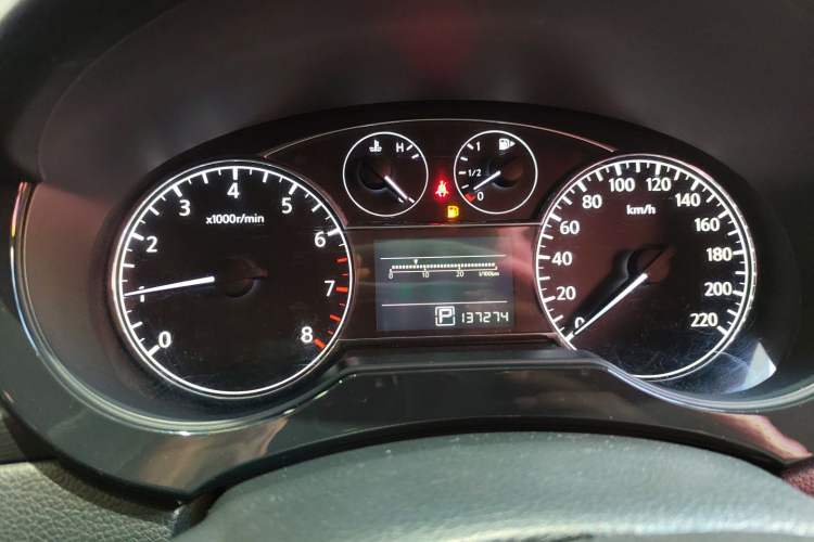 Used Nissan Tiida 2014 1.6L CVT Comfort Model Instrument Cluster