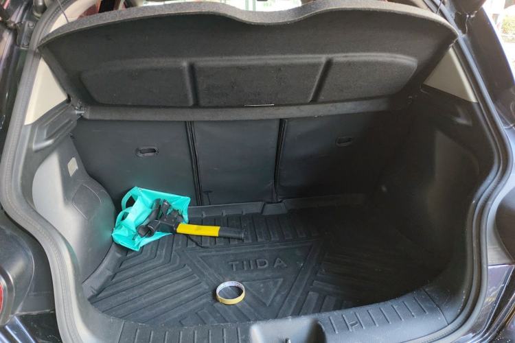 Used Nissan Tiida 2014 1.6L CVT Comfort Model Trunk