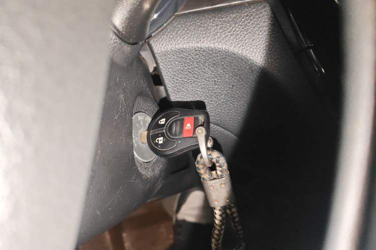 Used Nissan Tiida 2014 1.6L CVT Comfort Model Vehicle Key