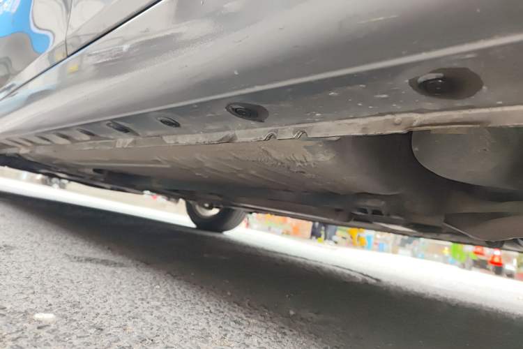 Used Nissan Tiida 2014 1.6L CVT Comfort Model Chassis Rear Left