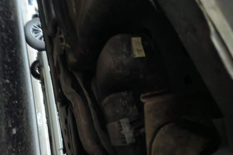 Used Nissan Tiida 2014 1.6L CVT Comfort Model Chassis Rear Left