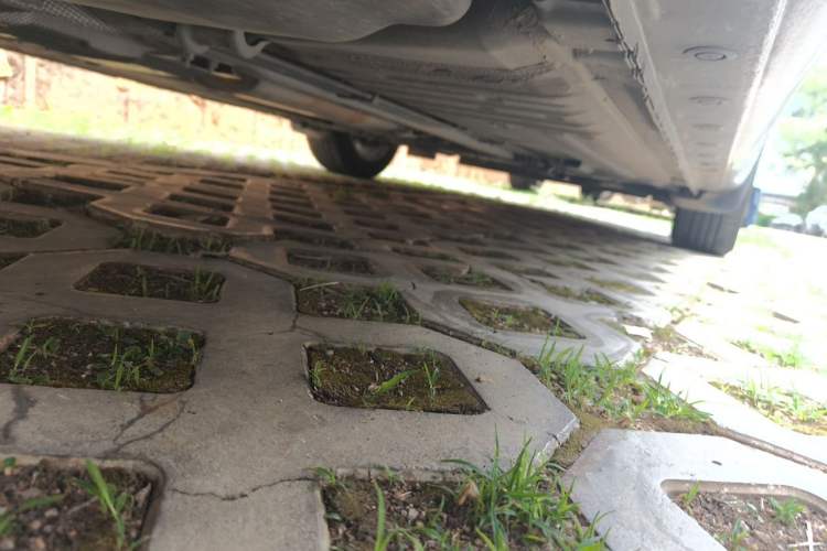 Used Nissan Tiida 2014 1.6L CVT Smart Model Chassis Rear Right