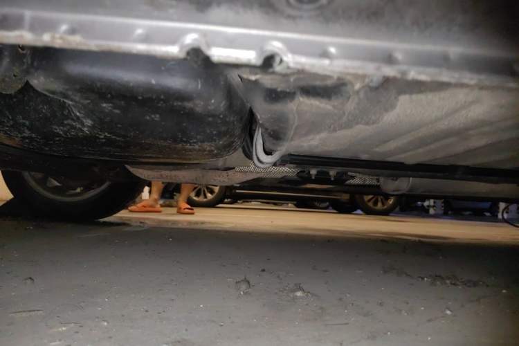 Used Nissan Tiida 2014 1.6L Manual Comfort Model Chassis Rear Right