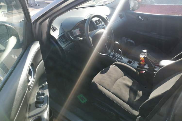Used Nissan Tiida 2014 1.6L CVT Comfort Model Driver Seat