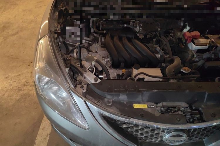 Used Nissan Tiida 2014 1.6L Manual Comfort Model Engine Bay Right