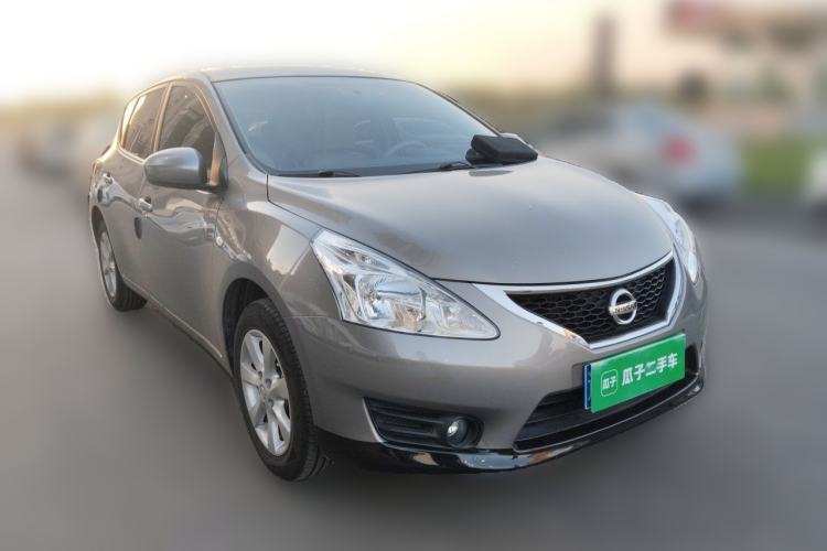 Used Nissan Tiida 2014 1.6L CVT Smart Model Front Right 45 Deg
