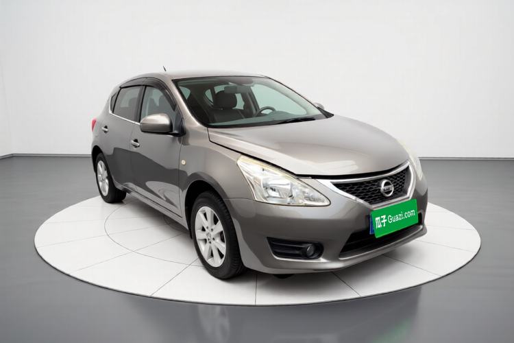 Used Nissan Tiida 2014 1.6L CVT Comfort Model Front Right 45 Deg