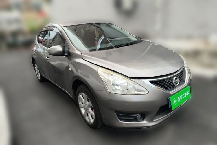 Used Nissan Tiida 2014 1.6L CVT Comfort Model Front Right 45 Deg
