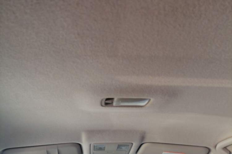 Used Nissan Tiida 2014 1.6L CVT Comfort Model Headliner