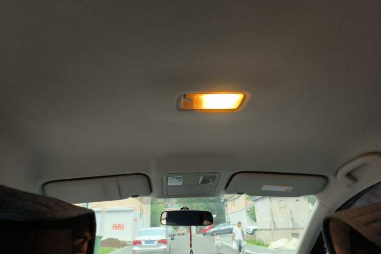 Used Nissan Tiida 2014 1.6L CVT Comfort Model Headliner