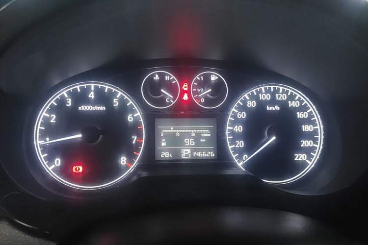 Used Nissan Tiida 2014 1.6L CVT Smart Model Instrument Cluster