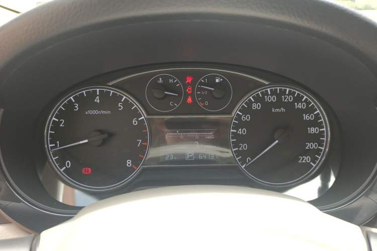 Used Nissan Tiida 2014 1.6L CVT Smart Model Instrument Cluster