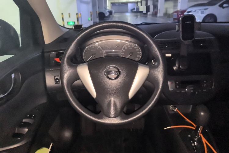Used Nissan Tiida 2014 1.6L CVT Smart Model Steering Wheel