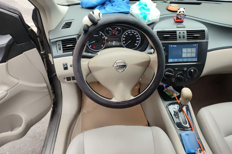 Used Nissan Tiida 2014 1.6L CVT Comfort Model Steering Wheel