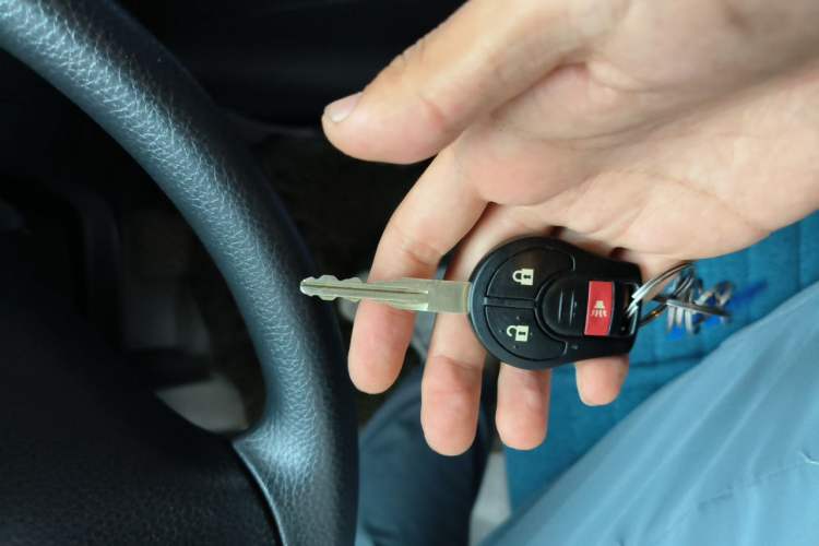 Used Nissan Tiida 2014 1.6L CVT Comfort Model Vehicle Key
