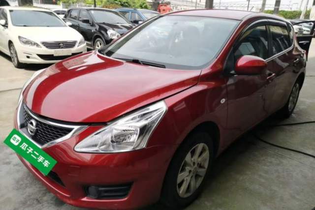 Ojetý Nissan Tiida 2014 1.6L CVT Comfort Model