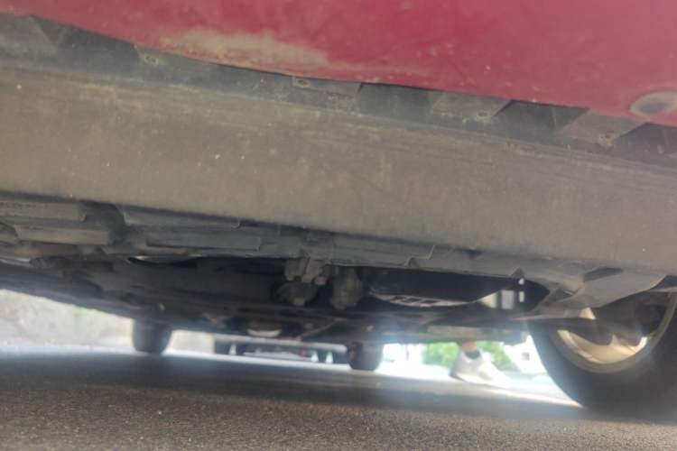Used Nissan Tiida 2014 1.6L CVT Smart Model Chassis Front