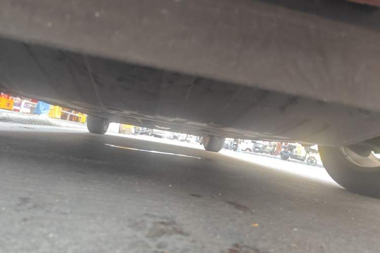 Used Nissan Tiida 2014 1.6L CVT Smart Model Chassis Front