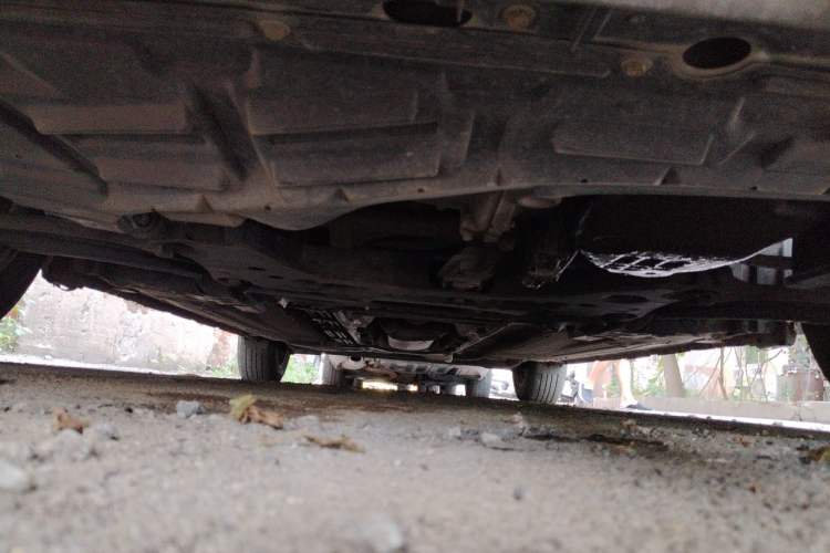 Used Nissan Tiida 2014 1.6L CVT Comfort Model Chassis Front
