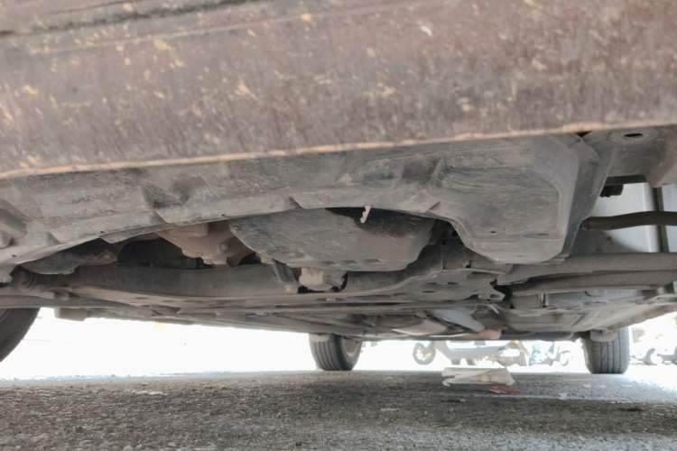 Used Nissan Tiida 2014 1.6L CVT Smart Model Chassis Front