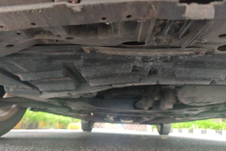 Used Nissan Tiida 2014 1.6L CVT Comfort Model Chassis Front