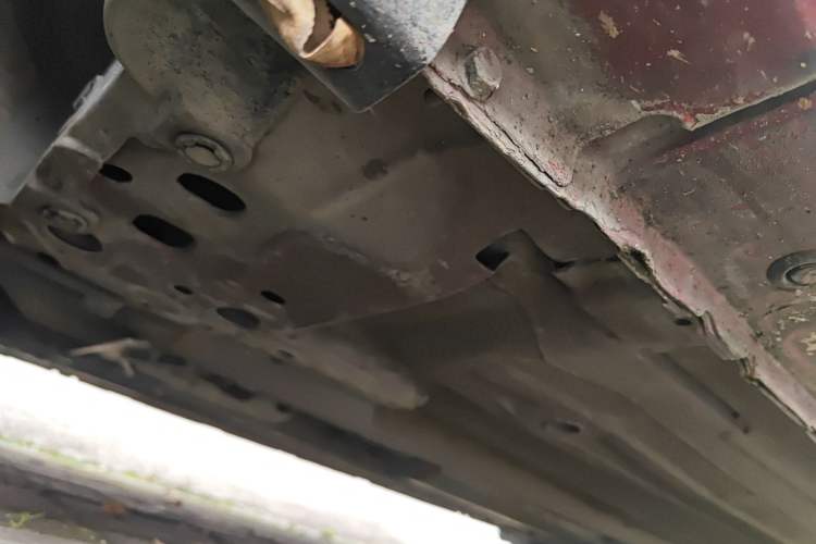 Used Nissan Tiida 2014 1.6L CVT Smart Model Chassis Front Left