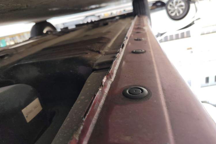 Used Nissan Tiida 2014 1.6L CVT Comfort Model Chassis Front Left