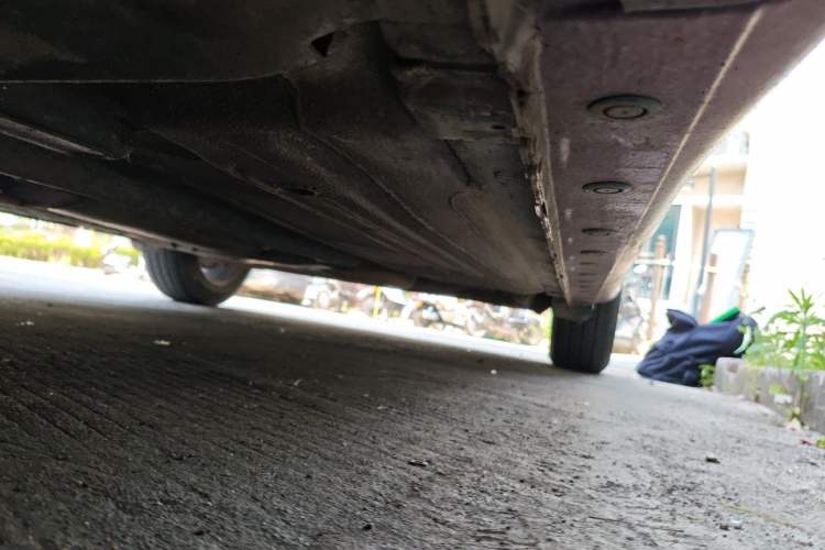 Used Nissan Tiida 2014 1.6L CVT Comfort Model Chassis Front Left