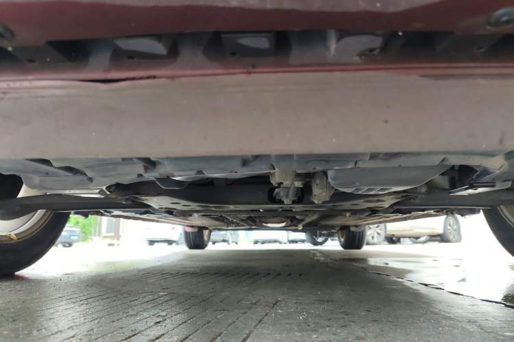 Used Nissan Tiida 2014 1.6L CVT Comfort Model Chassis Front