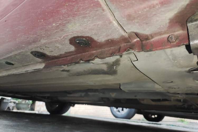 Used Nissan Tiida 2014 1.6L CVT Comfort Model Chassis Front Right