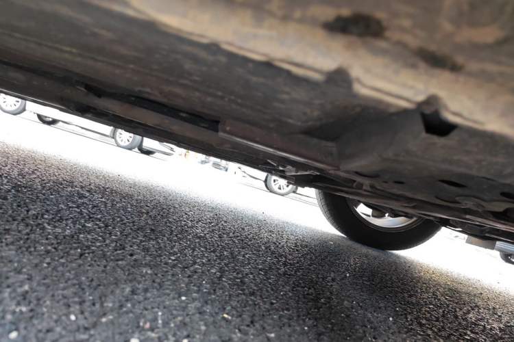 Used Nissan Tiida 2014 1.6L CVT Smart Model Chassis Front Right