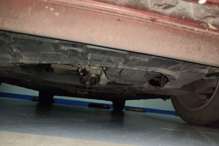Used Nissan Tiida 2014 1.6L CVT Comfort Model Chassis Front