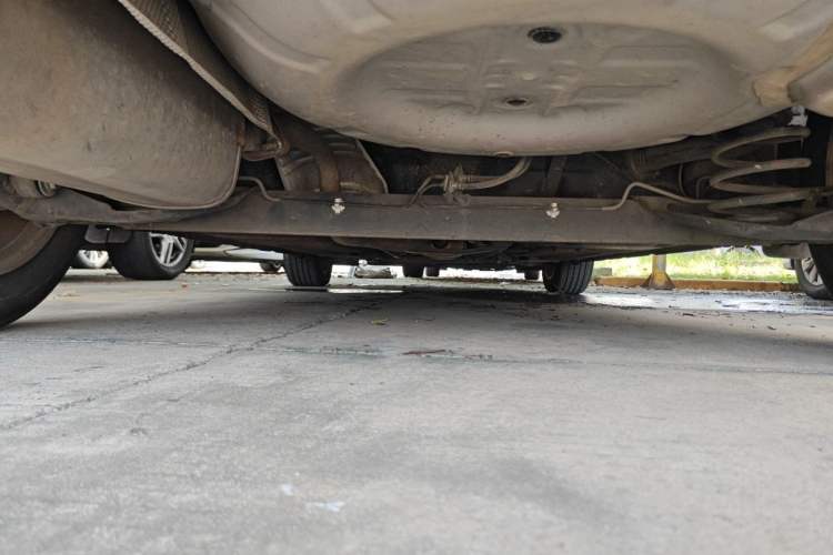Used Nissan Tiida 2014 1.6L CVT Cool Cafe Edition Chassis Rear