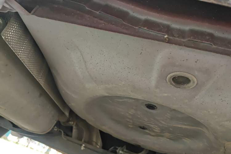 Used Nissan Tiida 2014 1.6L CVT Smart Model Chassis Rear