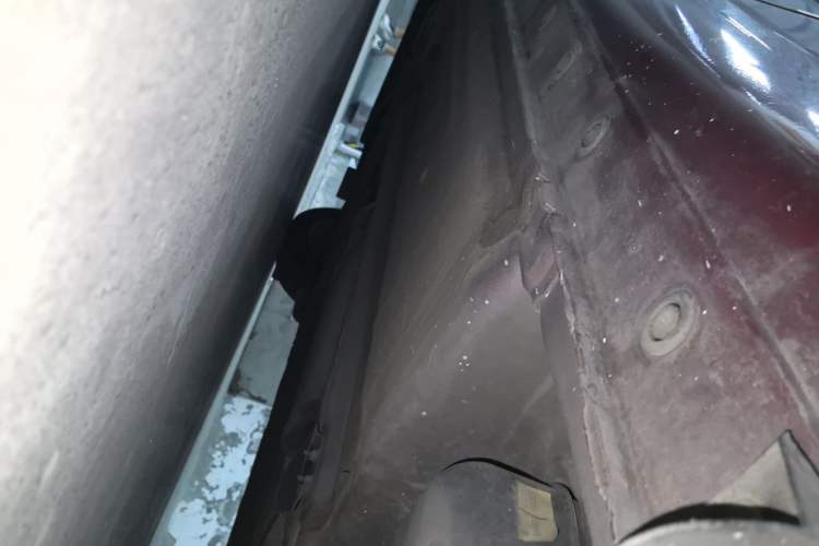 Used Nissan Tiida 2014 1.6L CVT Smart Model Chassis Rear Left