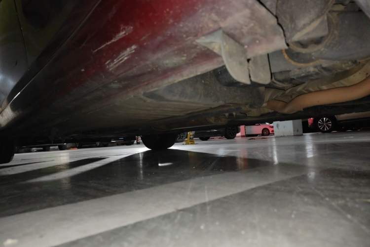 Used Nissan Tiida 2014 1.6L CVT Comfort Model Chassis Rear Left