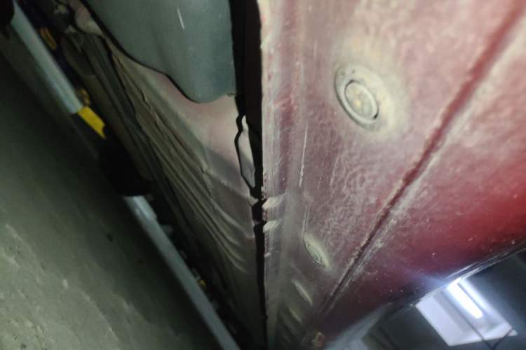 Used Nissan Tiida 2014 1.6L CVT Comfort Model Chassis Rear Right