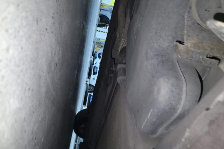 Used Nissan Tiida 2014 1.6L CVT Smart Model Chassis Rear Right