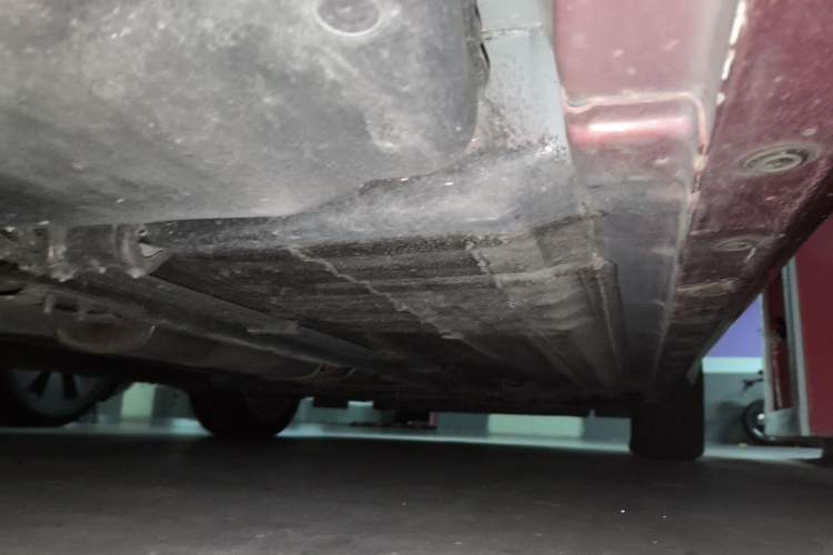 Used Nissan Tiida 2014 1.6L CVT Smart Model Chassis Rear Right